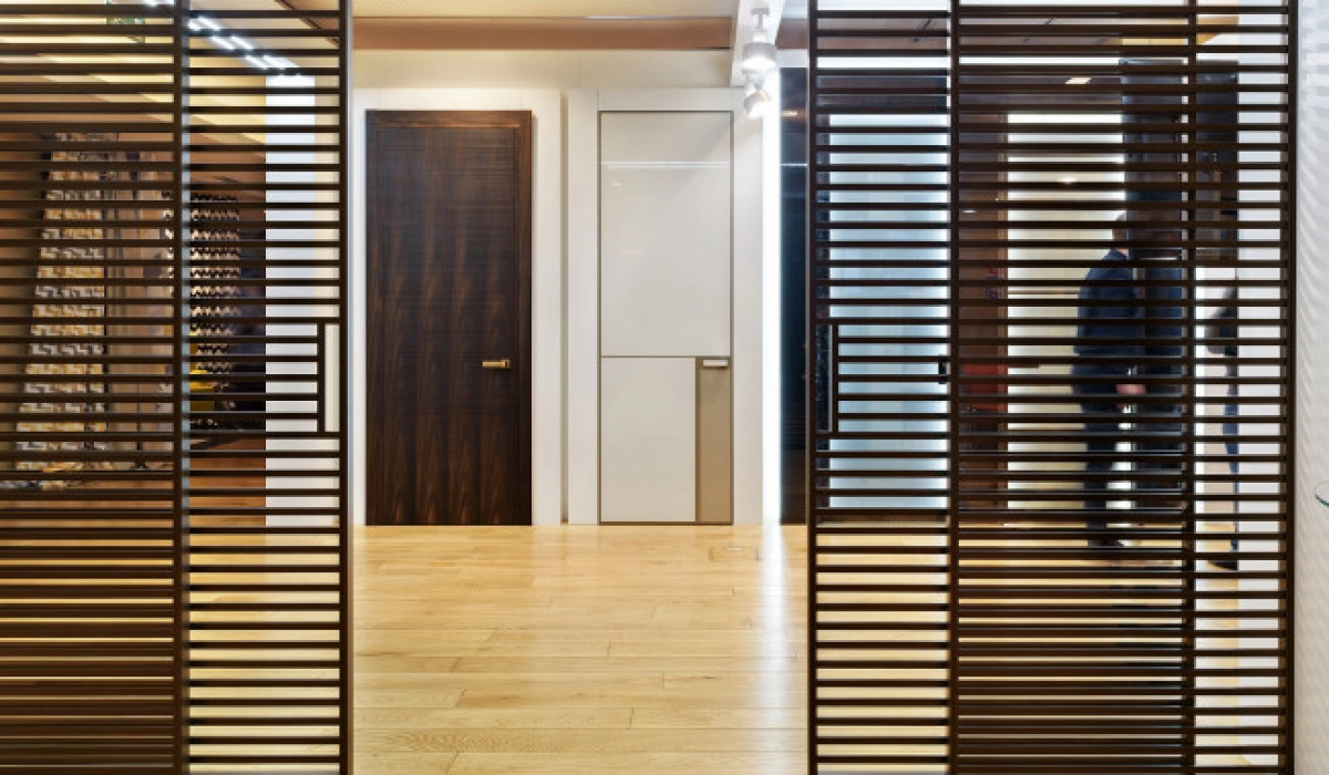 Раздвижные двери в домах фермеров: сохранение пространства и энергии