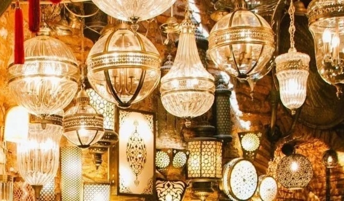 Услуги по установке люстр