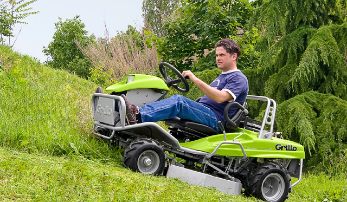 Покупаем садовый трактор