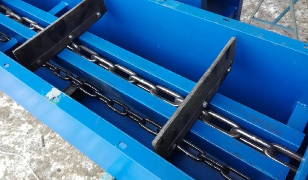 Скребковый транспортер: особенности техники