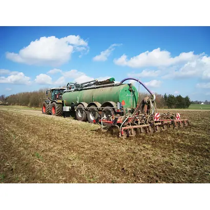 Внесение сыпучих и жидких удобрений