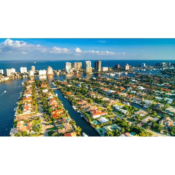 Купить жилье во Флориде: кто может помочь