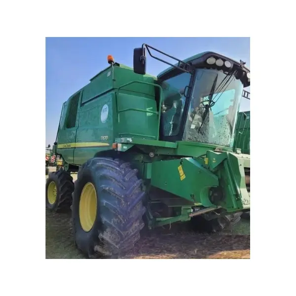 Як правильно вибрати сільгосп шини для комбайнів та іншої техніки