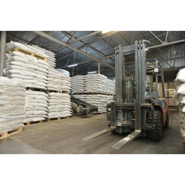 Как выбрать комплектовщик заказов для склада: основные параметры и советы