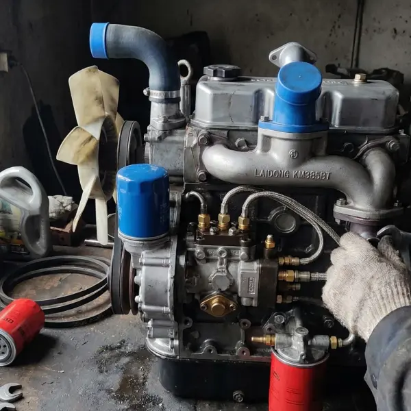 Обслуговування двигуна KM385BT мінітрактора та вибір запчастин