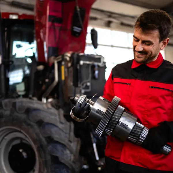 Як підібрати запчастини для сільгосптехніки: оригінал, ліцензія чи аналог