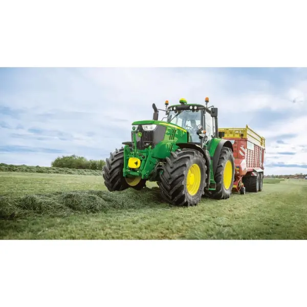 Трактора, выпущенные под торговой маркой John Deere, — мощные и надежные машины для работы в полях и выполнения специальных работ.