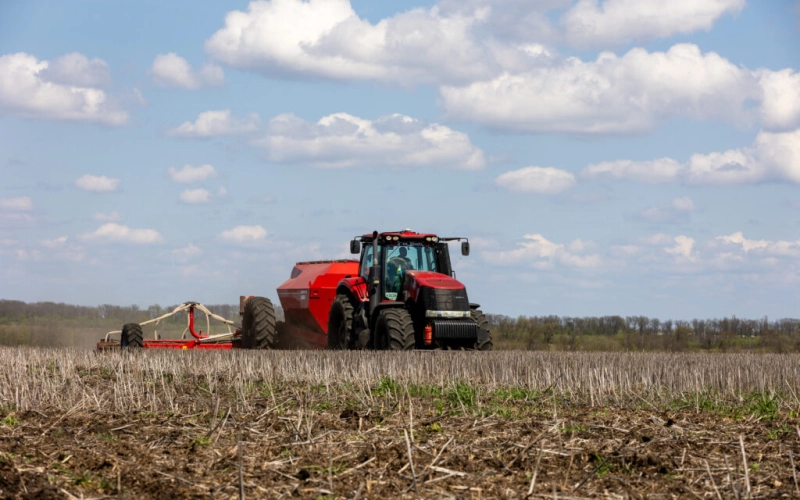 Тернопільщина в лідерах посівної: як область сіє озимі і готується до врожаю Тернопільщина в лідерах посівної: як область сіє озимі і готується до врожаю