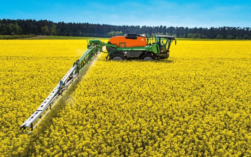 Самоходные опрыскиватели Amazone от Дойче Аграртехник Самоходные опрыскиватели Amazone от Дойче Аграртехник